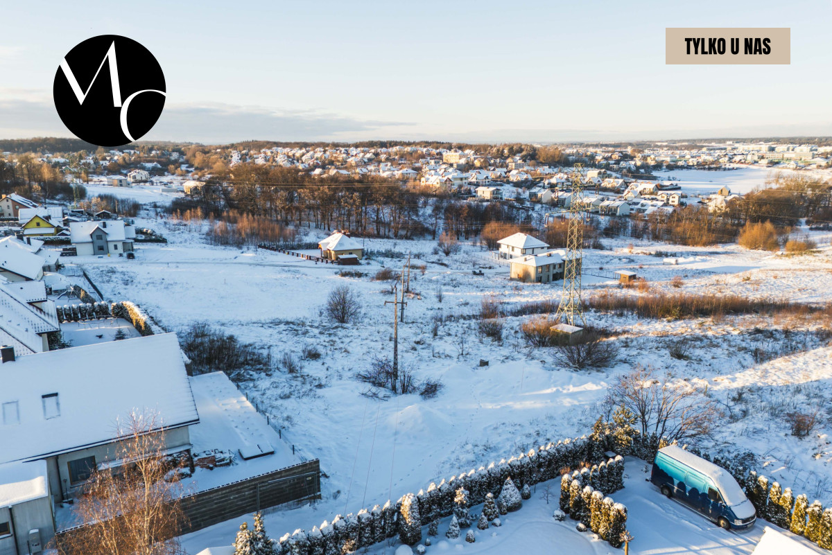 Działka w dzielnicy domów jednorodzinnych