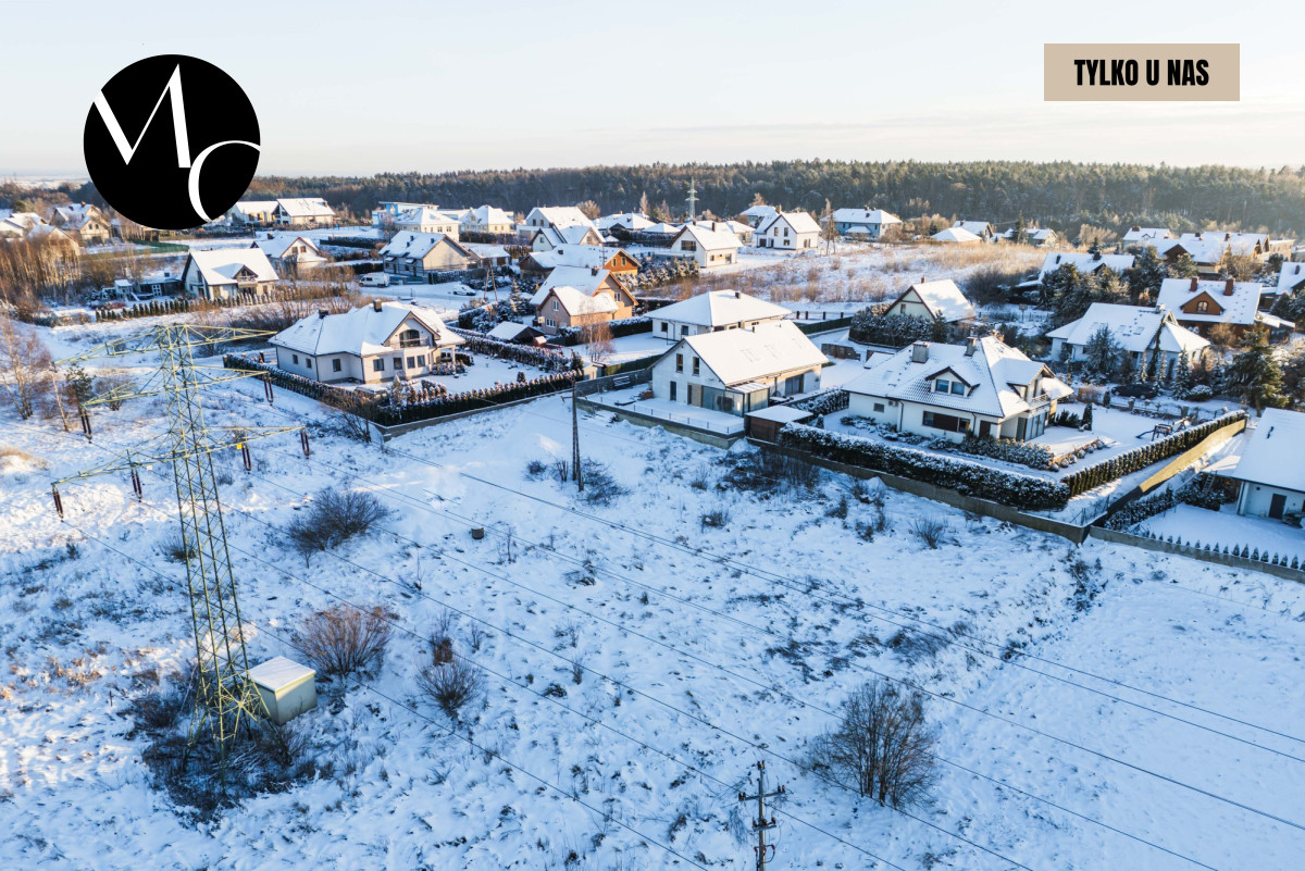 Działka w dzielnicy domów jednorodzinnych