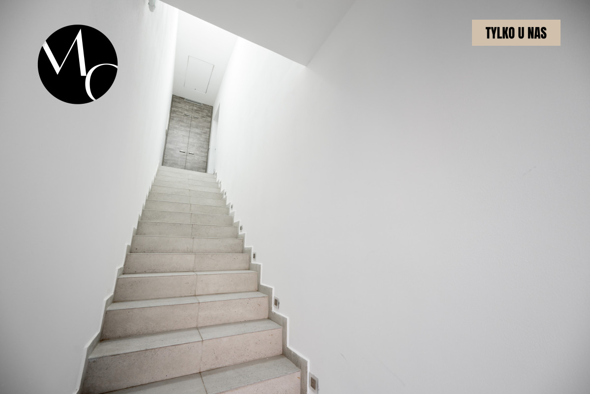 Mieszkanie z prywatnym wejściem i poddaszem