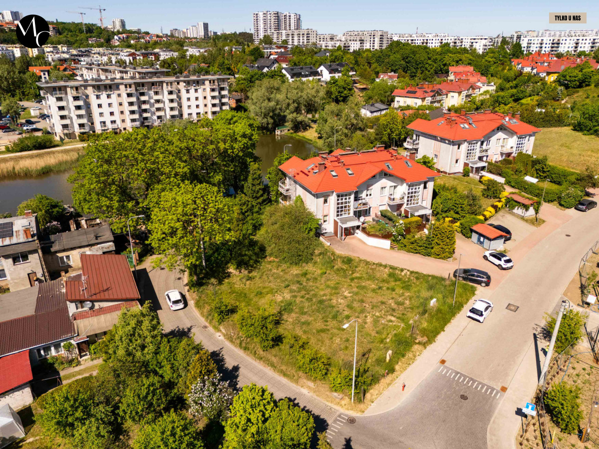 Działka inwestycyjna, usługowa na Morenie